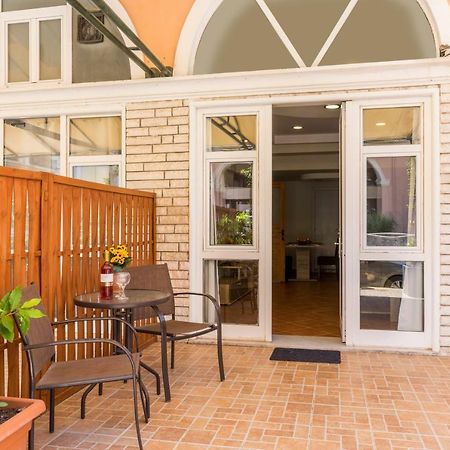 Mon-Repo Suites Corfu  Eksteriør bilde